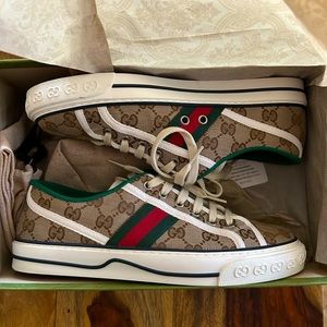 Women’s size 10 - GG Tennis 1977 Sneakers.